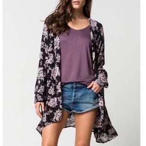 BILLABONG Long Sleeve Black Floral Kimono Size M/L